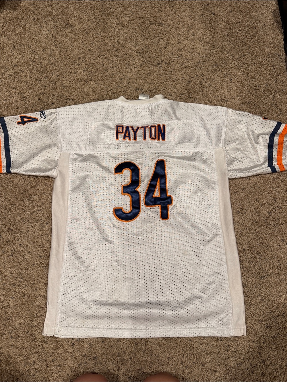 vintage Reebok Chicago Bears throwback jersey featuring Walter Payton's